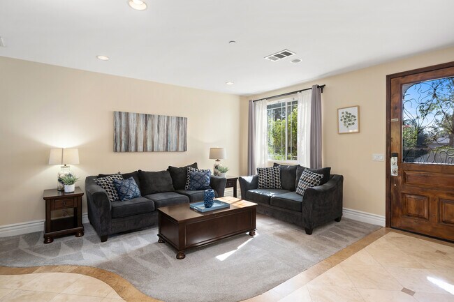 15935 Archwood Ln in Los Angeles, CA - Building Photo - Building Photo