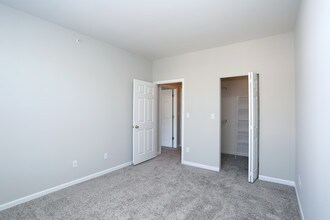 The Villages at Canterfield in West Dundee, IL - Building Photo - Interior Photo