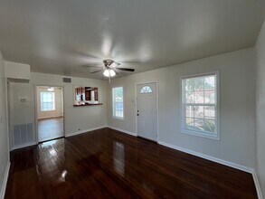 2037 Harvard St in Corpus Christi, TX - Building Photo - Building Photo