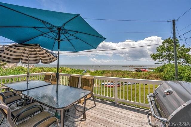 property at 66 Oak Ave