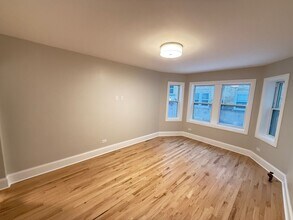 6428 N Richmond St in Chicago, IL - Building Photo - Building Photo