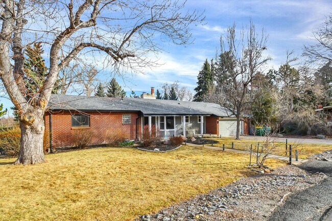 12675 W 15th Pl in Lakewood, CO - Building Photo - Building Photo