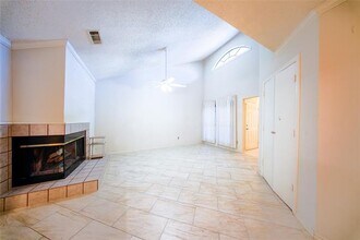 2800 Keller Springs Rd in Carrollton, TX - Building Photo - Building Photo