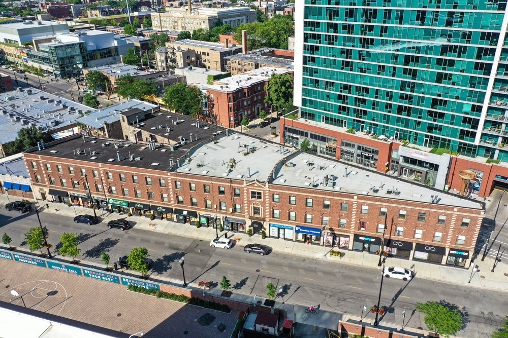 Graceway Corners in Chicago, IL - Building Photo