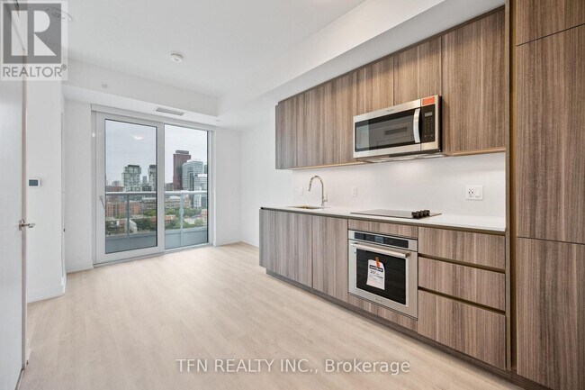 15 Richardson St in Toronto, ON - Building Photo - Building Photo