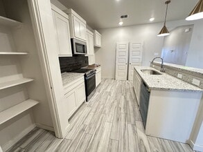 7039 40th St in Lubbock, TX - Building Photo - Building Photo