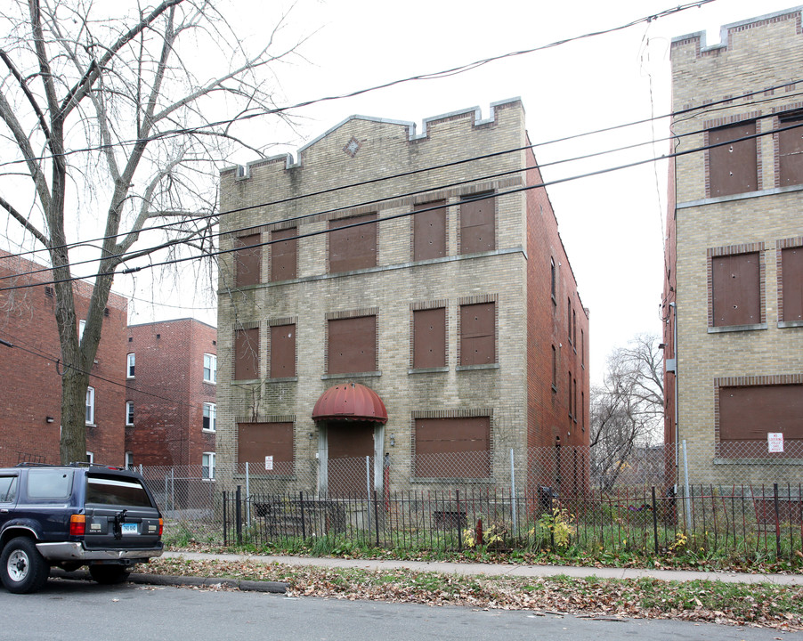 13 Nelson St in Hartford, CT - Building Photo