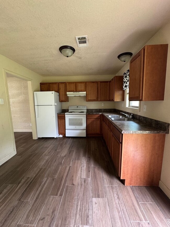 709 Christy Ave in Trumann, AR - Building Photo - Building Photo