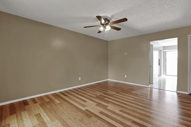 7934 Trellage Ct in Powell, OH - Building Photo - Building Photo