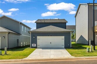 833 York Aly in Acworth, GA - Building Photo - Building Photo