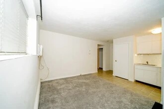360 Market St in Boston, MA - Building Photo - Building Photo