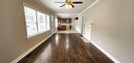 1752 Parkhill Dr in Decatur, GA - Building Photo - Building Photo