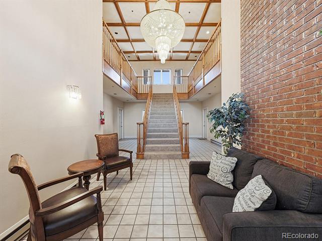 4501 Regency Dr in Fort Collins, CO - Building Photo