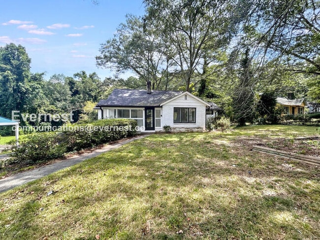 property at 1026 Lynhurst Dr SW