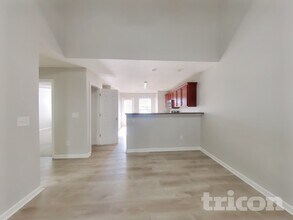 225 Lossie Ln in Mcdonough, GA - Building Photo - Building Photo