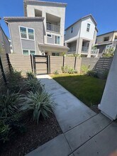 27319 Bear Creek Ln in Stevenson Ranch, CA - Building Photo - Building Photo