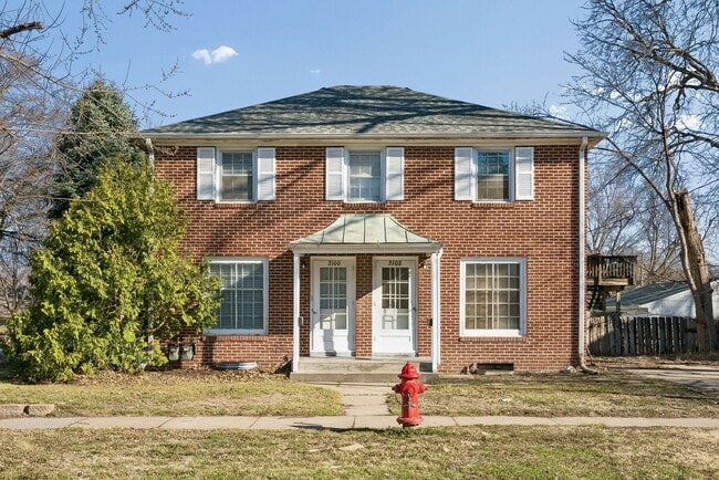 property at 2100 Sumner St