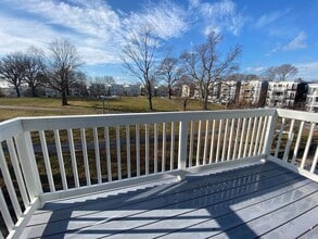 64 Percival St, Unit 3 in Boston, MA - Building Photo - Building Photo