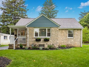 3227 Ainwick Rd in Columbus, OH - Building Photo - Building Photo