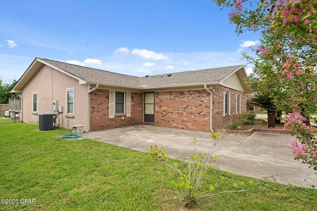 property at 5102 Hickory St