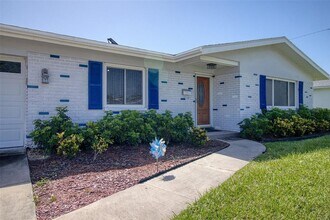 1837 Princeton Dr in Clearwater, FL - Building Photo - Building Photo