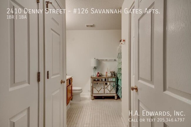 2410 Denny St in Tuscaloosa, AL - Building Photo - Building Photo