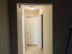 7687 Elk Trail in Yucca Valley, CA - Building Photo - Building Photo