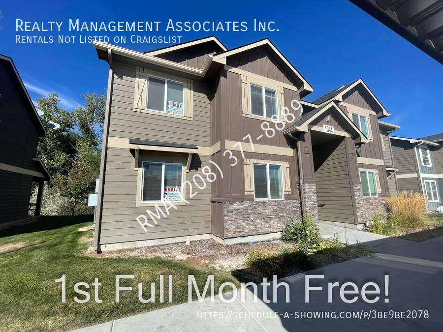 1344 S Edgewater Cir in Nampa, ID - Building Photo