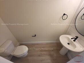 487 Easy St in Idaho Falls, ID - Building Photo - Building Photo