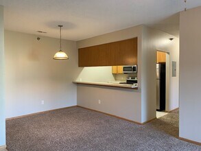 2323 E Porter Ave in Des Moines, IA - Building Photo - Building Photo