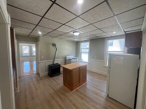 4 Hillside St in Worcester, MA - Building Photo - Building Photo