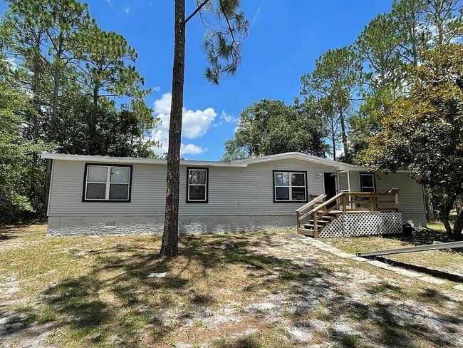 property at 2232 Eagles Hammock Blvd
