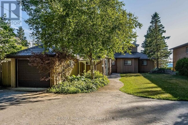 property at 16 Yarwood Rd