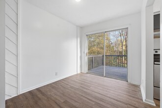 1071-1073 Laurel Ln NW in Conyers, GA - Building Photo - Building Photo