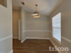 84092 St James Ct in Yulee, FL - Foto de edificio - Building Photo