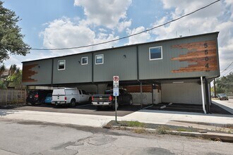 5504 La Branch in Houston, TX - Foto de edificio - Building Photo