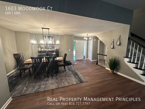 1603 Woodmoor Ct in Columbia, MO - Building Photo - Building Photo