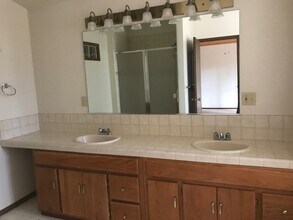 255 Pelton Ln in Incline Village, NV - Building Photo - Building Photo