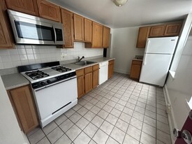 4159 Ridge Ave, Unit 1 Apartments