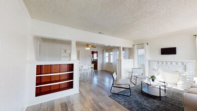 3423 W 58th in Los Angeles, CA - Building Photo - Building Photo