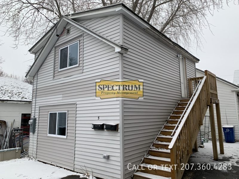 5 S Garand St in Winslow, ME - Building Photo