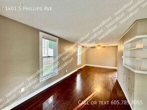 1401 S Phillips Ave in Sioux Falls, SD - Building Photo - Building Photo