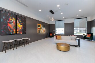 The Rochester in Kansas City, MO - Foto de edificio - Lobby
