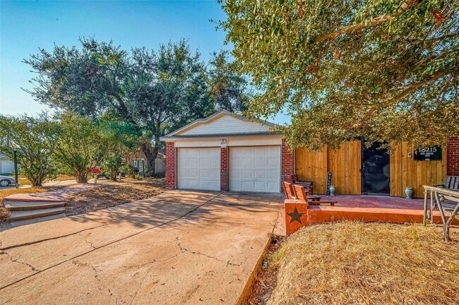 18211 Dinner Creek Dr in Katy, TX - Building Photo - Building Photo