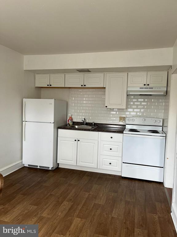 3 N State St in Vineland, NJ - Building Photo - Building Photo