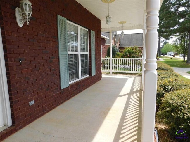 714 Bay Laurel Cir in Warner Robins, GA - Building Photo - Building Photo