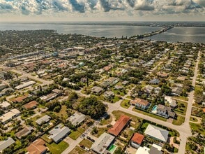 137 1st Ave in Indialantic, FL - Building Photo - Building Photo