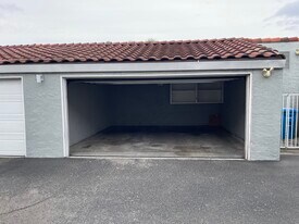 1705 Monroe St, Unit 1 in Santa Clara, CA - Building Photo