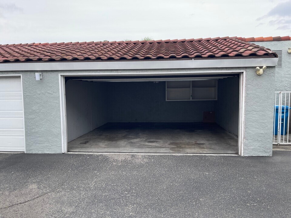 1705 Monroe St, Unit 1 in Santa Clara, CA - Building Photo