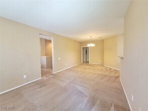 8324 W Charleston Blvd in Las Vegas, NV - Building Photo - Building Photo